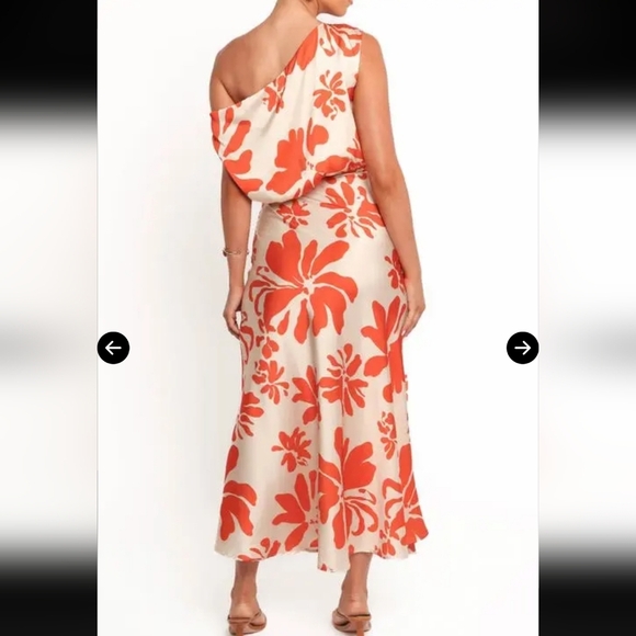 Petal & Pup Ana Satin Floral One Shoulder Satin Midi Dress Orange Cream Sz XS - Picture 2 of 13